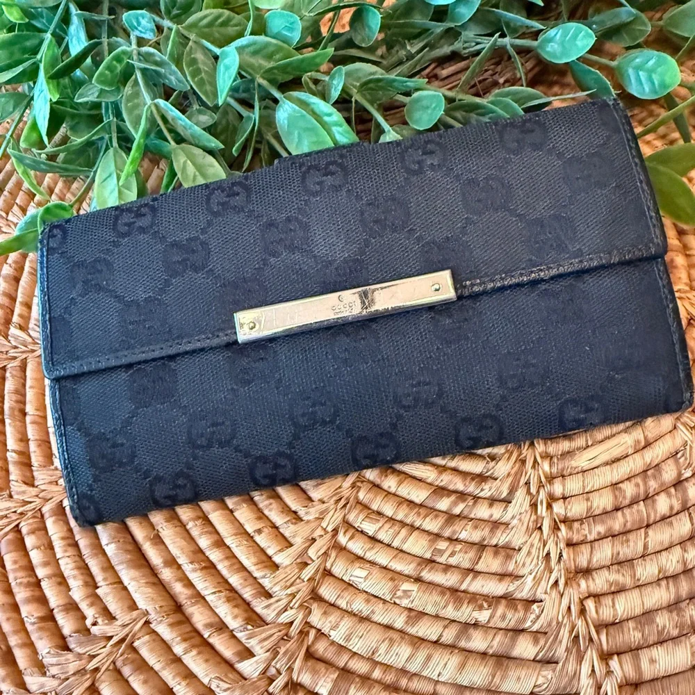 Gucci GG Black Women's Long Wallet - Picture 17 of 17